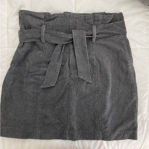 Grey Boutique Skirt. I’m great condition.